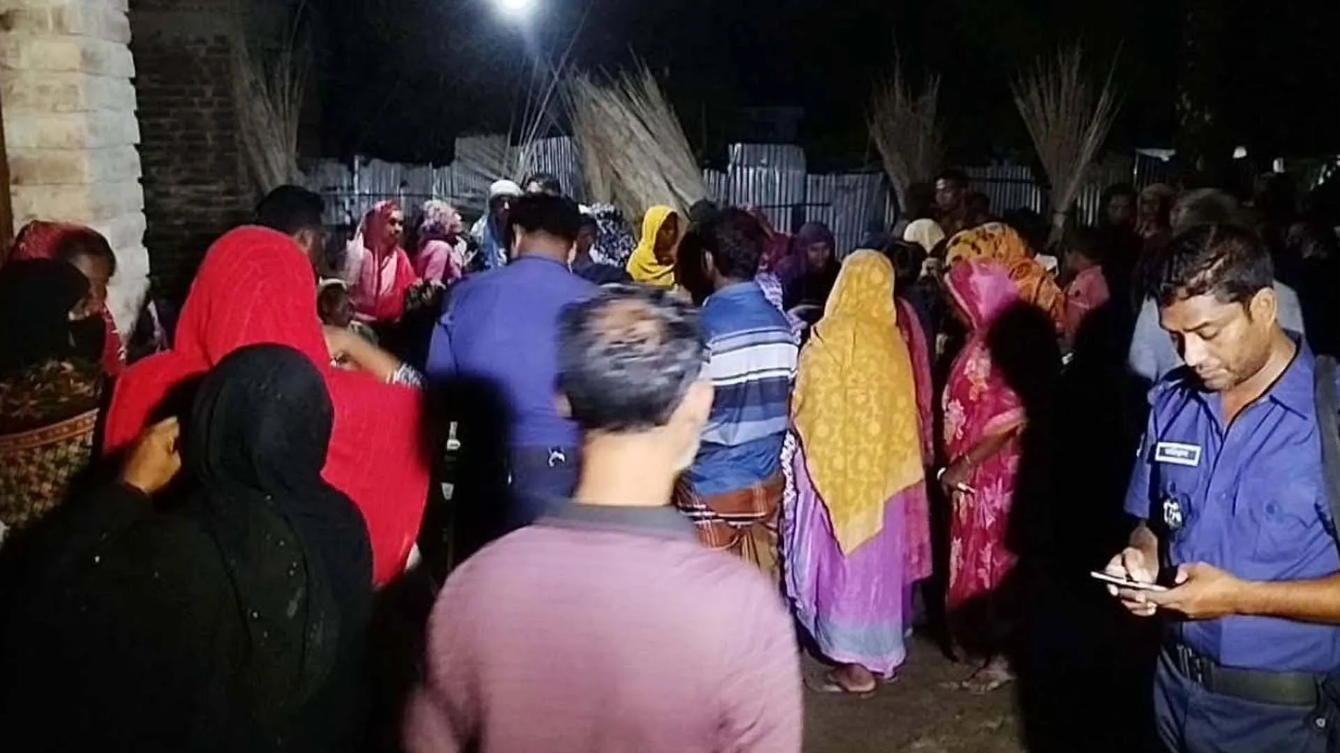 বিএনপির দু'পক্ষের বাগবিতণ্ডায় একজন নিহত, আটক ৩